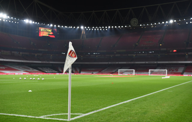 , Arsenal fans rage as ticket website crashes with thousands of fans desperate to watch Rapid Vienna clash next week