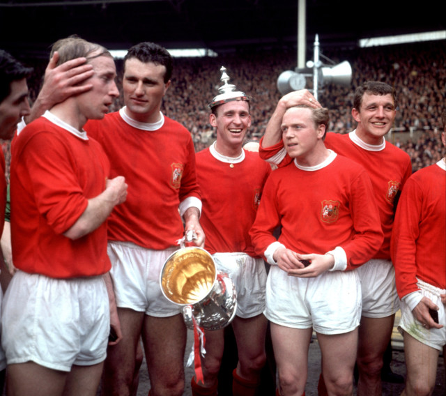 , Albert Quixall dead aged 87: Tributes paid to former Man Utd and England international striker