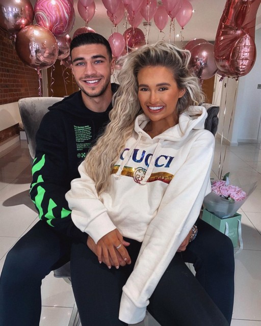 , Tommy Fury fight live stream FREE: Start time, TV channel, record for Love Island star’s boxing return