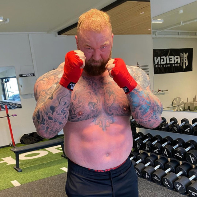 , Game of Thrones star Hafthor Bjornsson’s incredible body transformation after losing 50kg to prepare for boxing bout