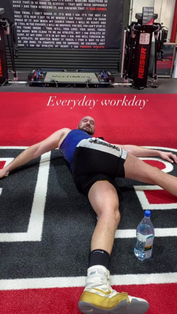 , Tyson Fury in top shape as he spends New Year’s Eve in gym ahead of massive Anthony Joshua fight