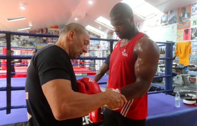 , Daniel Dubois sacking trainer Martin Bowers for Mark Tibbs is among boxing’s most notorious betrayals