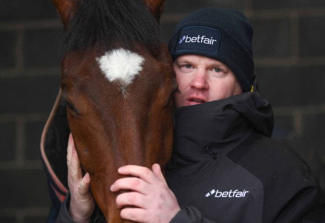 , What is racehorse trainer Gordon Elliott’s net worth and is he married?’