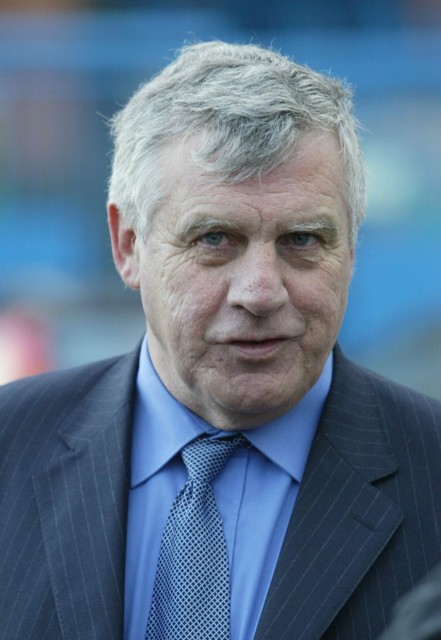 , Peter Lorimer, who has died aged 74, is Leeds record scorer with ‘hardest shot in football’ clocked at 90mph