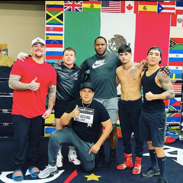 , Canelo’s coach offers to train Conor McGregor and give him boxing masterclass after ‘surprising’ display vs Mayweather