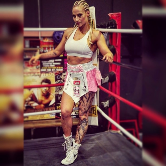 , Maths teacher Ebanie Bridges is boxing hopeful who poses in lacy lingerie at weigh-ins and fought on with broken ankle