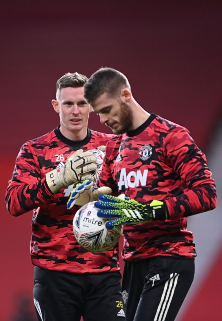, Man Utd boss Solskjaer urges David De Gea to rise to challenge and oust Dean Henderson as No1 for rest of season
