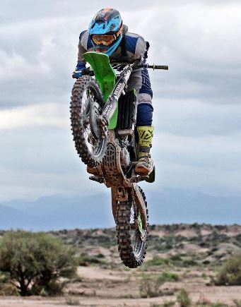 , One-armed motocross rider Alberto ‘Wey’ Zapata dies aged 23 in horror crash after being run over by two other racers