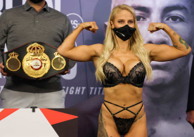Ebanie Bridges kept her promise by weighing in wearing 'sexy lingerie