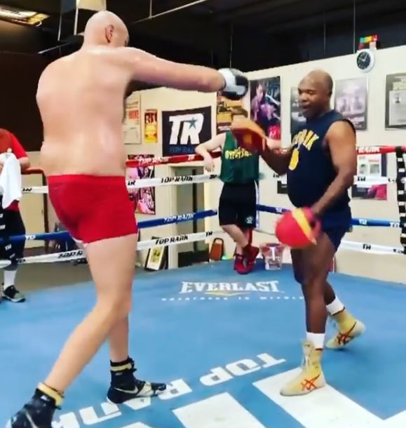 , Tyson Fury shows off slick skills in training and warns Anthony Joshua of ‘getting smashed by clean right hands’