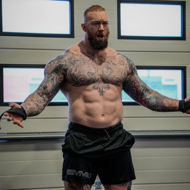 , Game of Thrones star Hafthor Bjornsson shows off nasty black eye as he prepares for Eddie Hall boxing fight