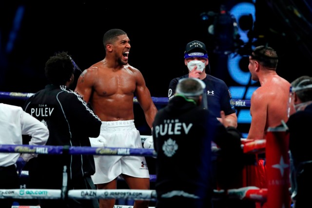 , Fears Anthony Joshua and Tyson Fury will not happen until at least 2023 with fighters failing to agree terms on deal