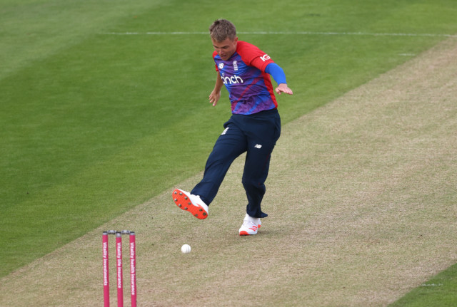 , Watch England cricket star Sam Curran audition for Euro 2020 call-up with brilliant football run out in T20 vs Sri Lanka