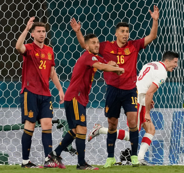 , Spanish press slam Spain Euro 2020 team as ‘a big mess’ after Poland draw as they face shock group-stage exit