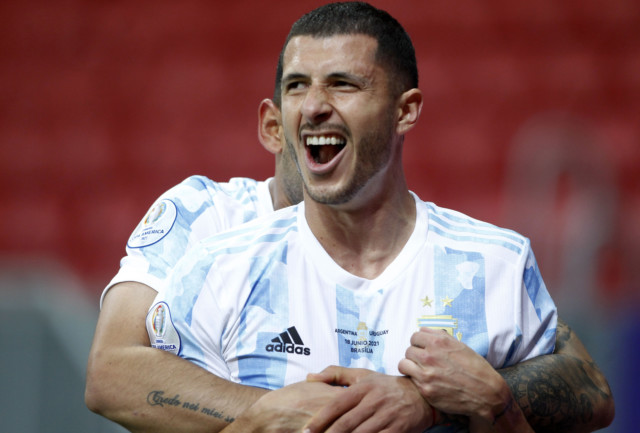 , Arsenal ‘frontrunners’ for Guido Rodriguez transfer with £69m Real Betis star impressing for Argentina at Copa America
