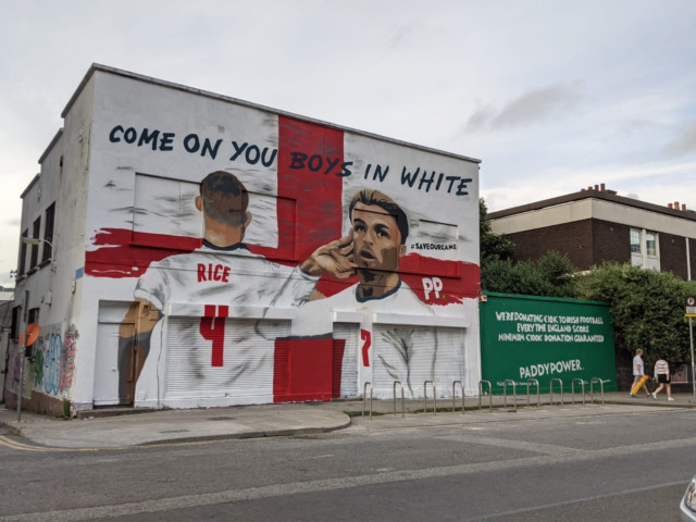 , Cheeky Paddy Power put up mural of Grealish and Rice in Dublin and will donate cash to Irish football when England score