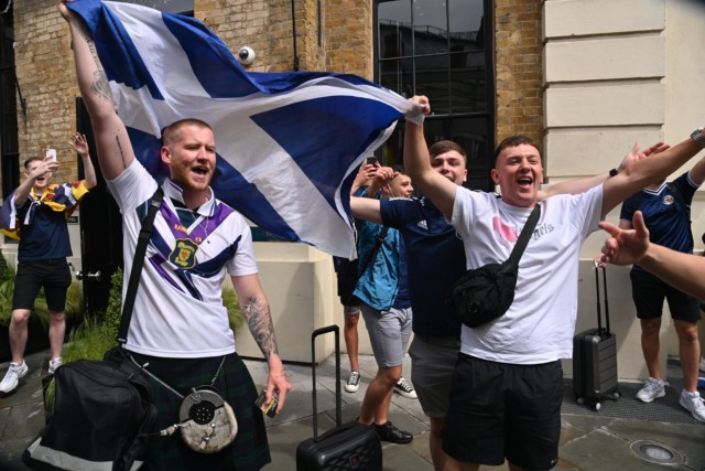 , Grinning Scotland fans invade Kings Cross station for England Euro 2020 game despite pleas for them to stay home