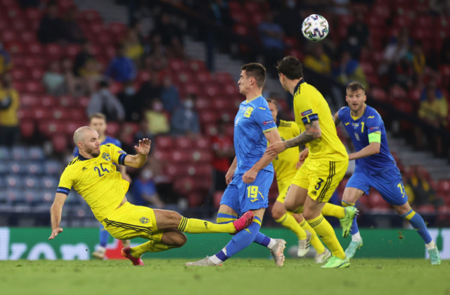 , Watch Sweden ace Marcus Danielson sent off for potential leg breaker on Ukraine’s Besedin