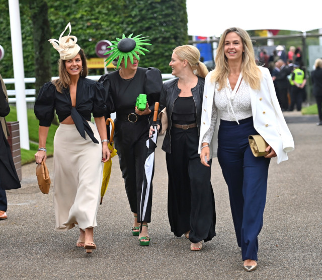 , Glam punters flock to Glorious Goodwood with 20,000 capacity crowd expected after coronavirus restrictions lifted