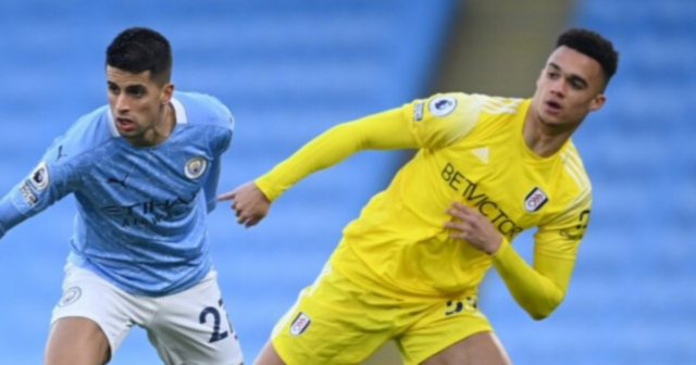 , Man City transfer bid for Antonee Robinson faces competition from Wolves for £10m American defender
