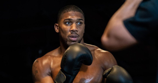 , Anthony Joshua considering taking a knee before Oleksandr Usyk fight and hails England for leading the way at Euro 2020