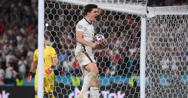 , Watch Man Utd star Harry Maguire wallop home penalty for Sheff Utd at Wembley nine years before Euro 2020 spot-kick