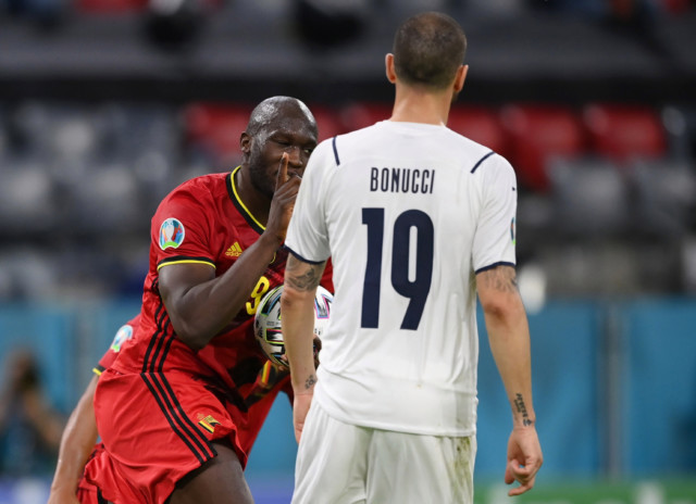 , Watch Romelu Lukaku taunt Gianluigi Donnarumma after scoring controversial penalty in Euro 2020 clash with Italy