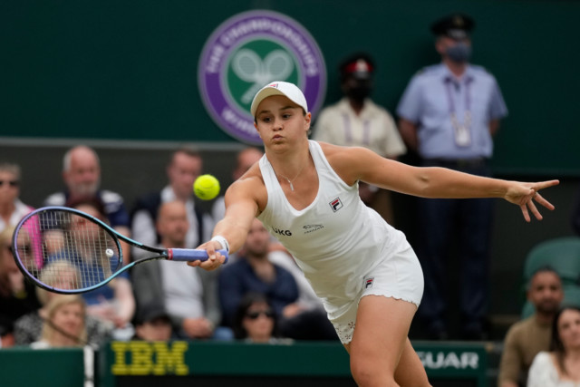 , Ash Barty insists she does not fear 2018 Wimbledon champ Angelique Kerber but must up her game to win crunch semi-final