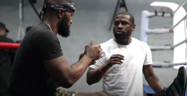 , Watch Floyd Mayweather give Tyron Woodley advice in training as ex-UFC star prepares to fight YouTuber Jake Paul