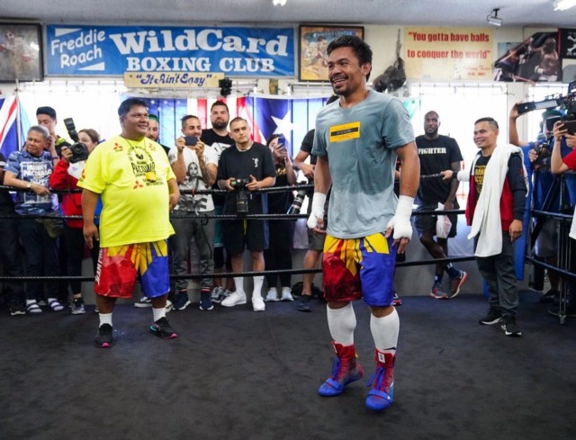 , Manny Pacquiao’s coach offers $1k reward for sparring partners to floor him and has to hire security to keep fans at bay