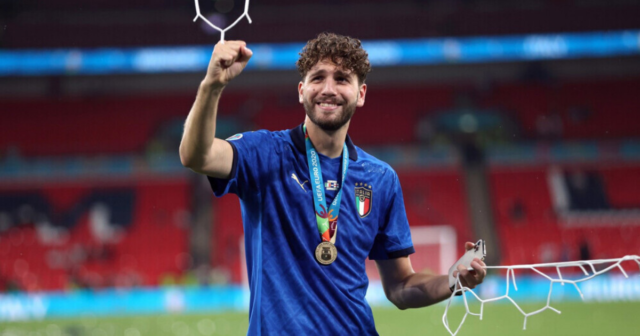 , Arsenal transfer boost with Juventus ‘struggling to be able to afford Manuel Locatelli’s £34m asking price by Sassuolo’