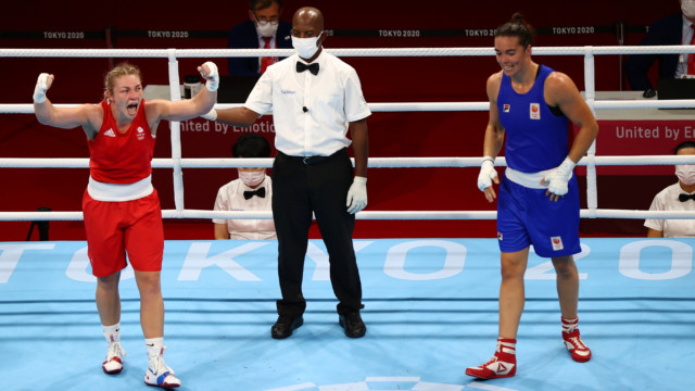 , Lauren Price edges into final and stays on course for gold as Britain’s boxers deliver Tokyo 2020 medal rush