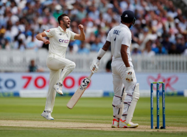 , England edge closer to stunning Second Test win against India thanks to 90mph speed king Mark Wood