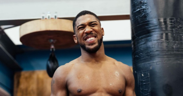 , ‘Tired’ Anthony Joshua bought three-bed Sheffield home so he could train longer with Rob McCracken for Oleksandr Usyk