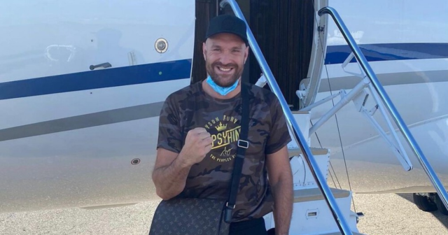 , Tyson Fury lands in Las Vegas to complete Deontay Wilder trilogy fight training camp with just three-weeks left