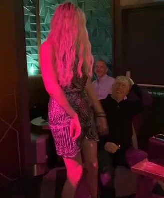 , Football legend Paul Scholes gets touchy-feely during very public lap dance