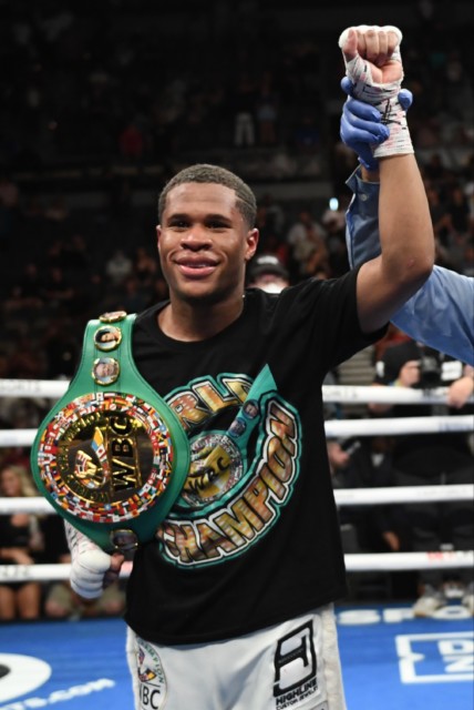 , Boxing stars Teofimo Lopez and Devin Haney clash as rivals agree to massive lightweight unification next year