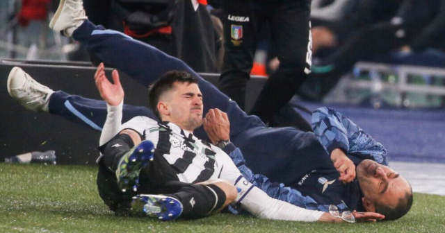 , Watch as ex-Chelsea boss Sarri is FLOORED and glasses fly off after Udinese ace collides with him in Lazio clash