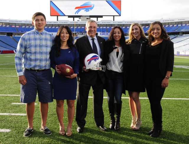 , World’s richest tennis star Jessica Pegula is heiress to £3.6bn whose dad Terry outbid Trump to buy the Buffalo Bills