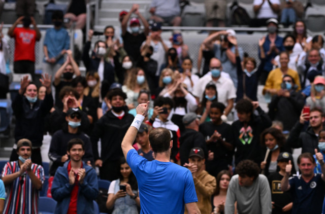 , ‘Painful stuff’ – Andy Murray responds to Australian Open fans’ ‘boos’.. but were they actually doing Ronaldo’s ‘Siu’?