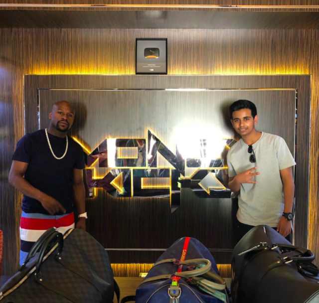 , Floyd Mayweather’s next opponent Money Kicks has no fear of fighting on 700-ft hotel HELIPAD thanks to skydiving
