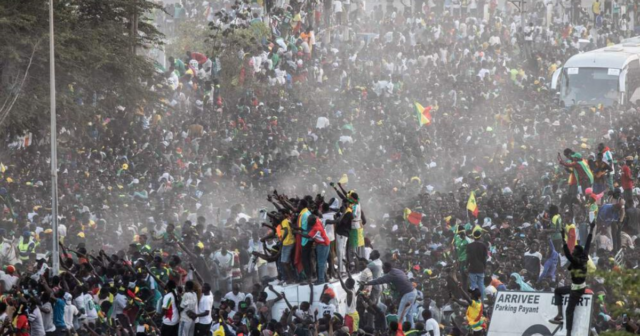 , Watch thousands of jubilant fans give Senegal’s Afcon champions a hero’s welcome as Sadio Mane &amp; Co return home