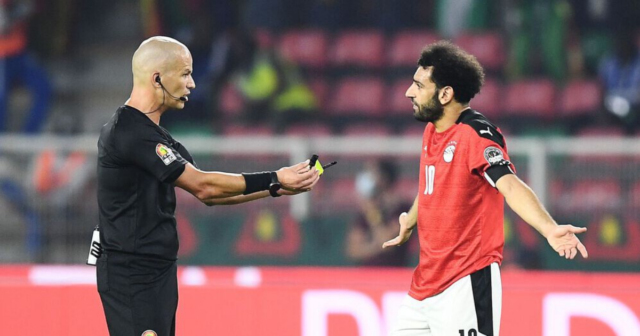 , Incredible moment Afcon final ref offers Mo Salah his cards and whistle after Liverpool star moans about decision