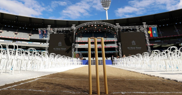 , Shane Warne fans &amp; celebs gather in Melbourne and nearly half a BILLION tune in worldwide for memorial to bowling great