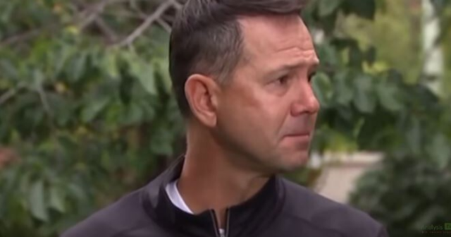 , Emotional moment Ricky Ponting breaks down in tears in interview over death of Australia cricket legend Shane Warne
