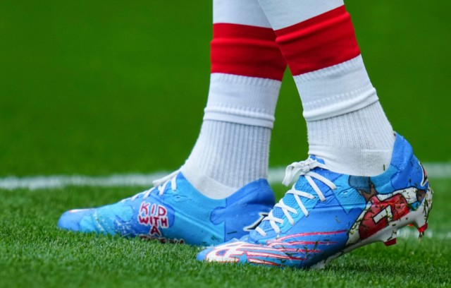 , Arsenal star Bukayo Saka shows off incredible new custom boots with lightning bolt on back and nod to Hale End days