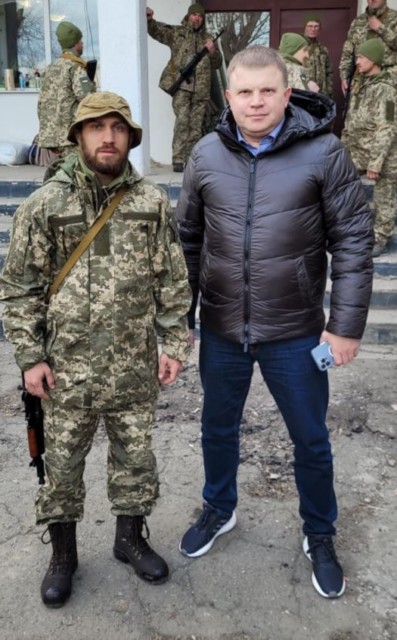, Oleksandr Usyk expected to leave Ukraine and start training for blockbuster Anthony Joshua rematch