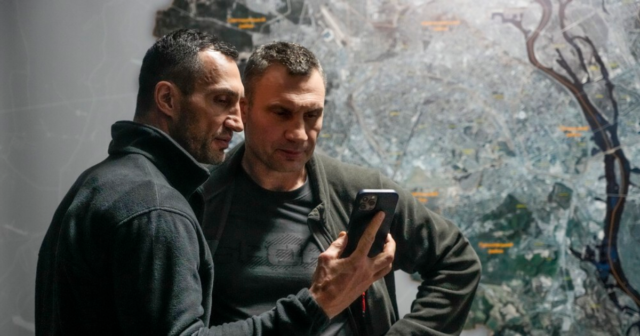 , ‘We’re ready to die’ – Heavyweight boxing legend and Kyiv Mayor Vitali Klitschko issues rally cry to Ukraine soldiers