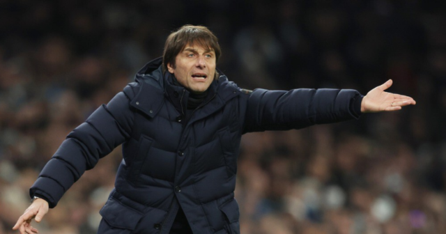 , Teddy Sheringham hits out at Antonio Conte’s body language and reckons Tottenham boss ‘goes from one extreme to other’