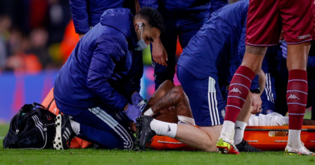 , Leeds star Junior Firpo stretchered off and given oxygen after suffering injury in defeat to Aston Villa
